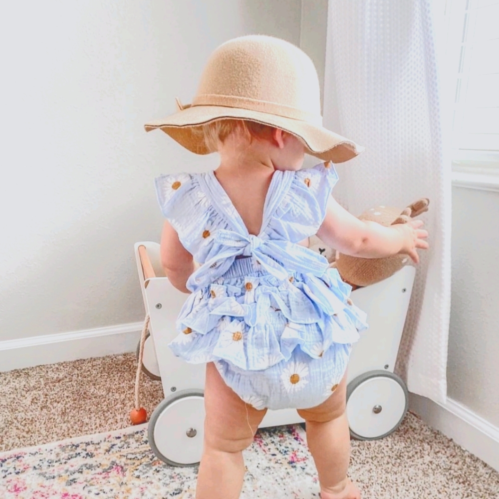 Meet your Posher, Yerlin